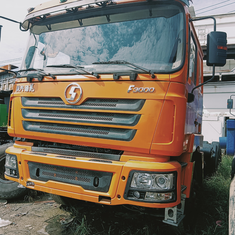 SHACMAN F3000 - Dragbil: bild 2 SHACMAN F3000 - Dragbil: bild 2