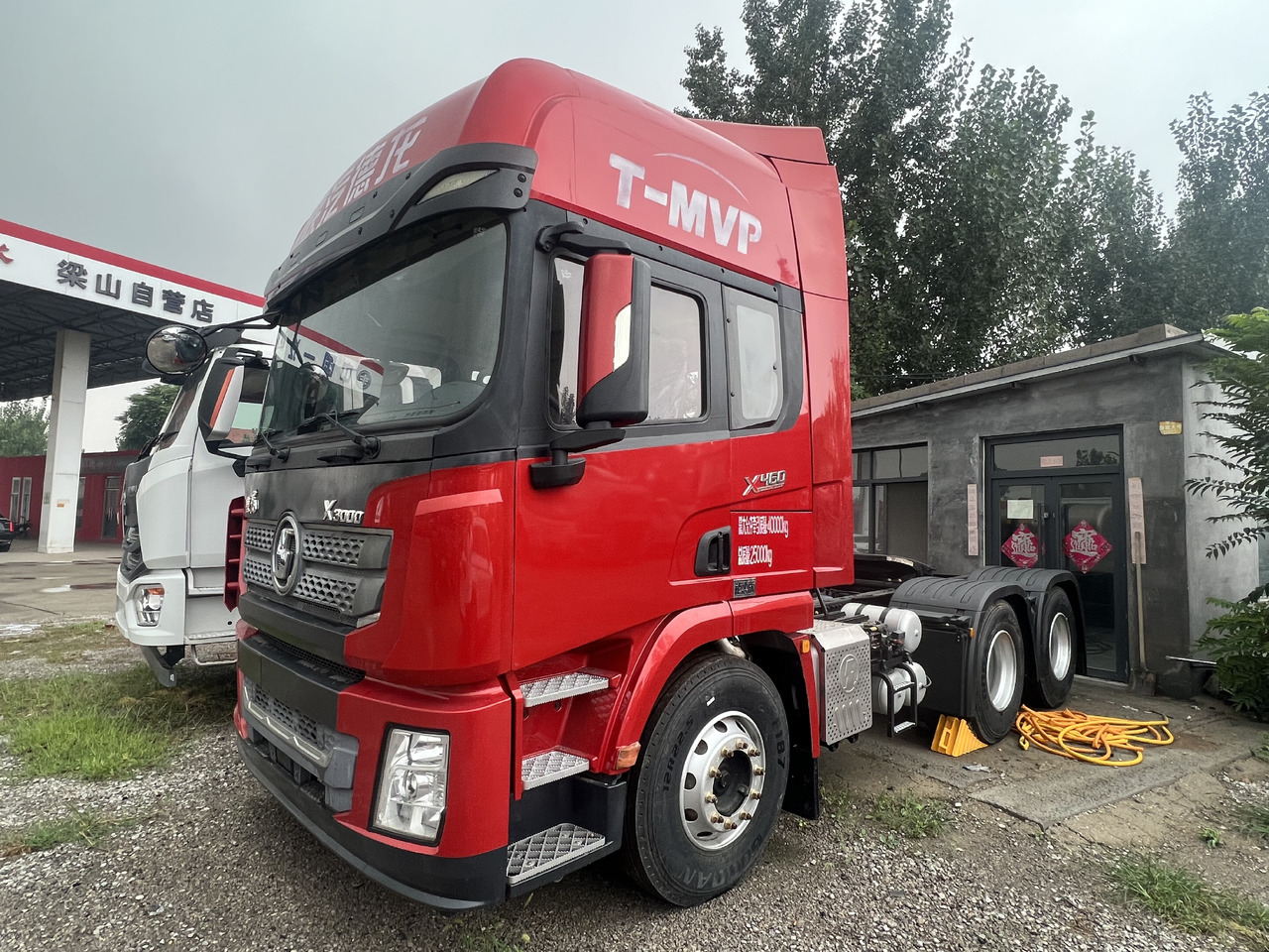 SHACMAN X3000 - Dragbil: bild 1 SHACMAN X3000 - Dragbil: bild 1