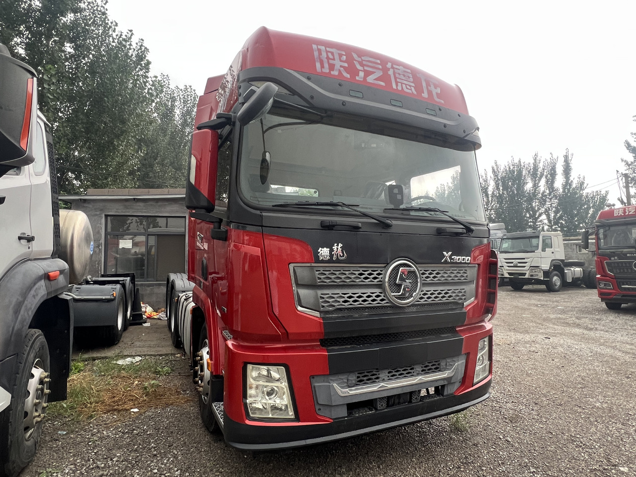 SHACMAN X3000 - Dragbil: bild 4 SHACMAN X3000 - Dragbil: bild 4