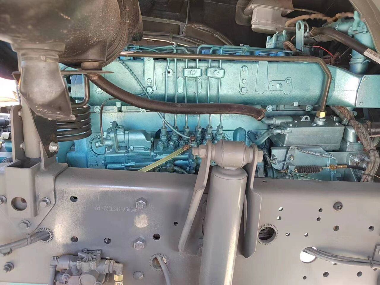 Sinotruk Howo 420 - Dragbil: bild 3 Sinotruk Howo 420 - Dragbil: bild 3