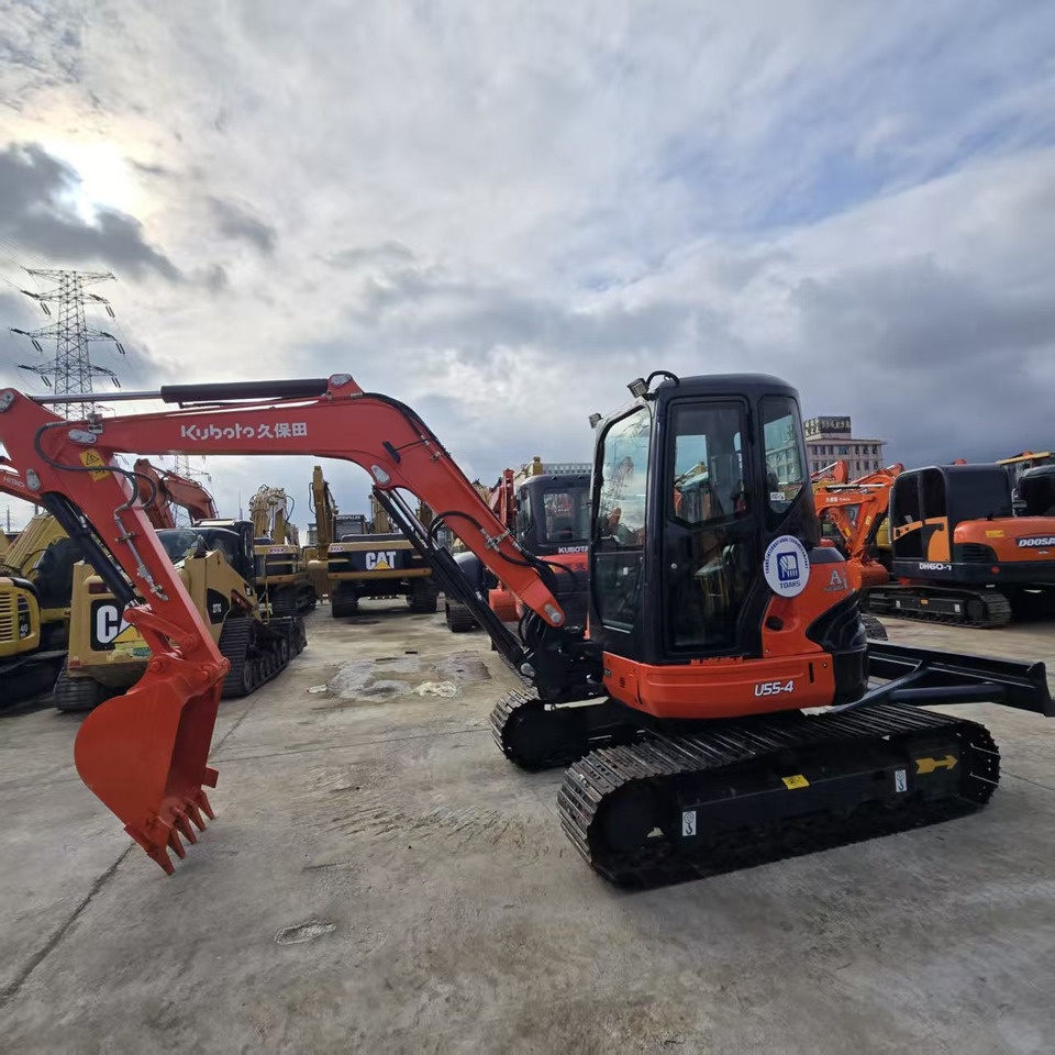KUBOTA U55-4 - Minigrävmaskin: bild 1 KUBOTA U55-4 - Minigrävmaskin: bild 1