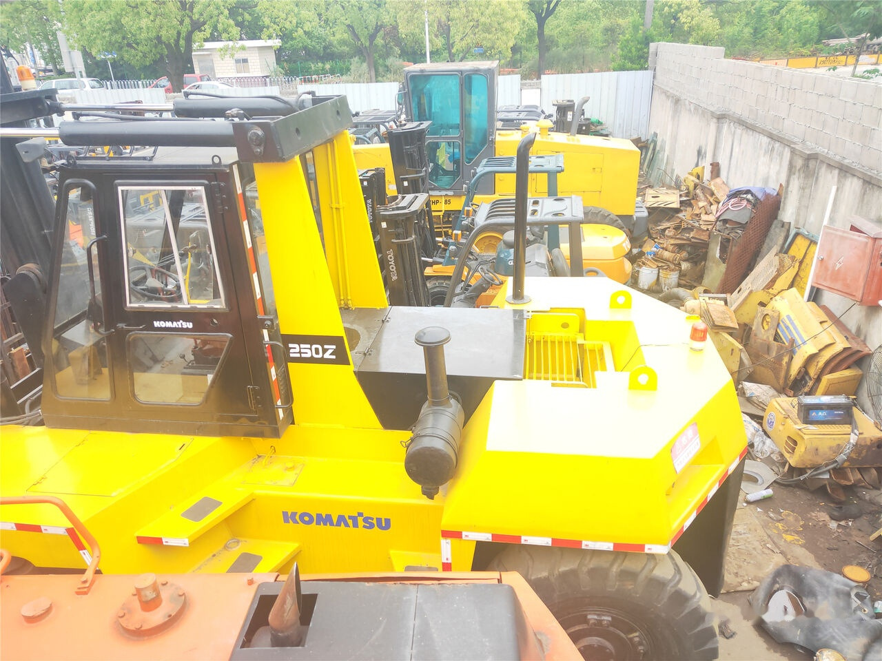 Komatsu FD250 - Dieseltruck: bild 1 Komatsu FD250 - Dieseltruck: bild 1