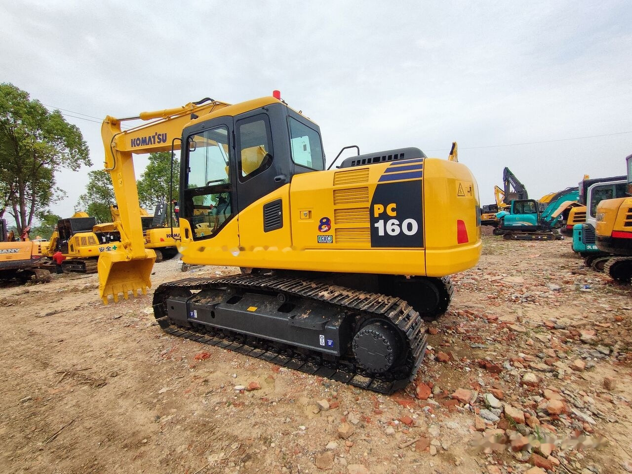Komatsu PC160LC-7 - Bandgrävare: bild 2 Komatsu PC160LC-7 - Bandgrävare: bild 2