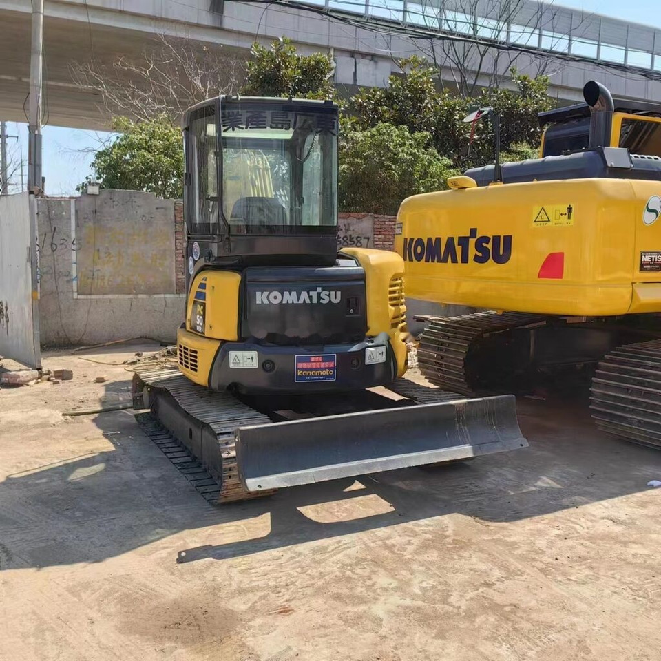 Komatsu PC50MR-2 - Minigrävmaskin: bild 2 Komatsu PC50MR-2 - Minigrävmaskin: bild 2