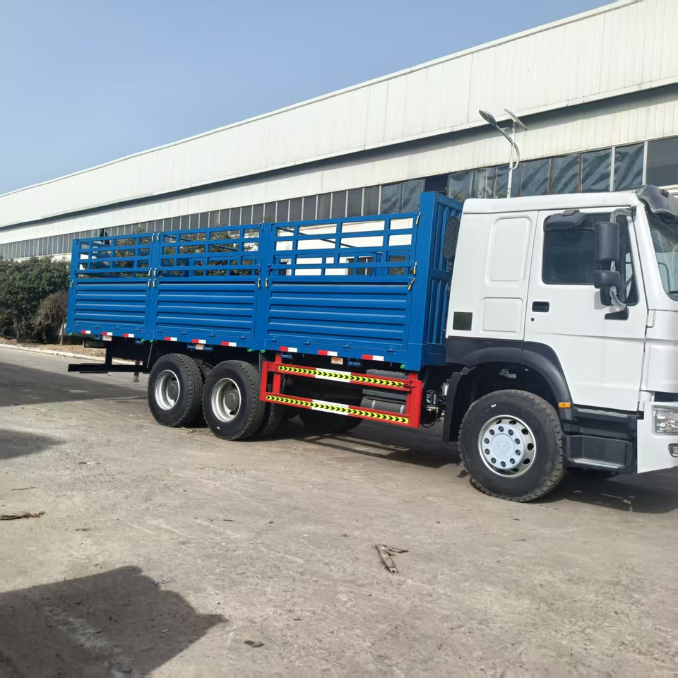 SINOTRUK HOWO - Lastbil: bild 4 SINOTRUK HOWO - Lastbil: bild 4