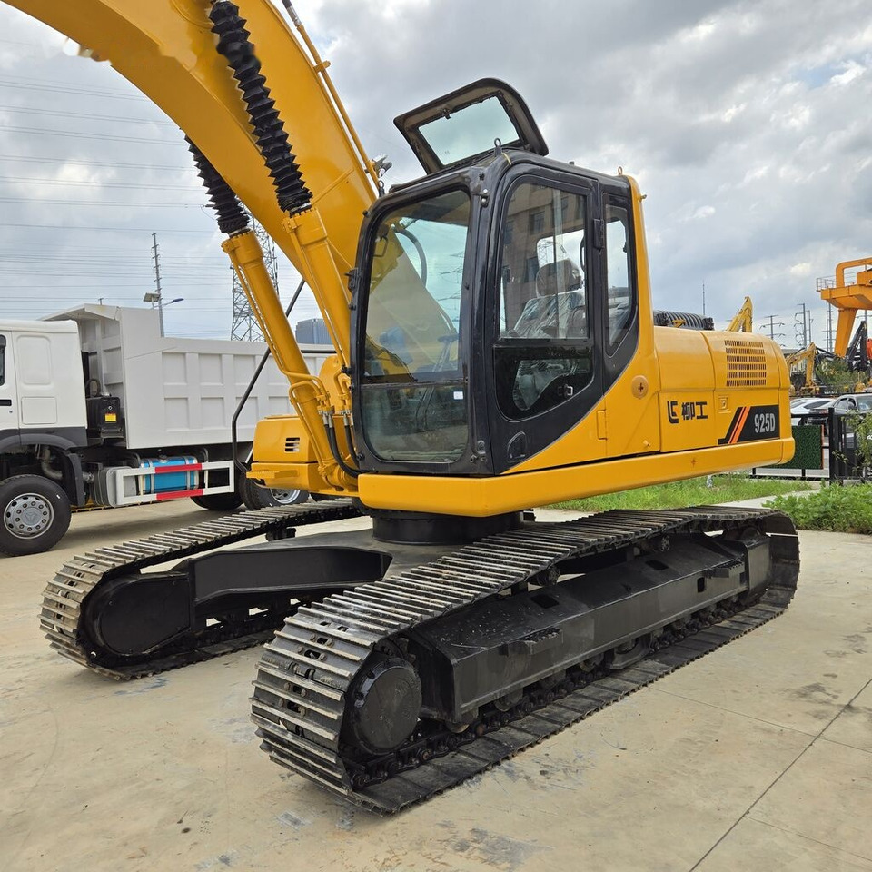 LiuGong 925D - Bandgrävare: bild 2 LiuGong 925D - Bandgrävare: bild 2
