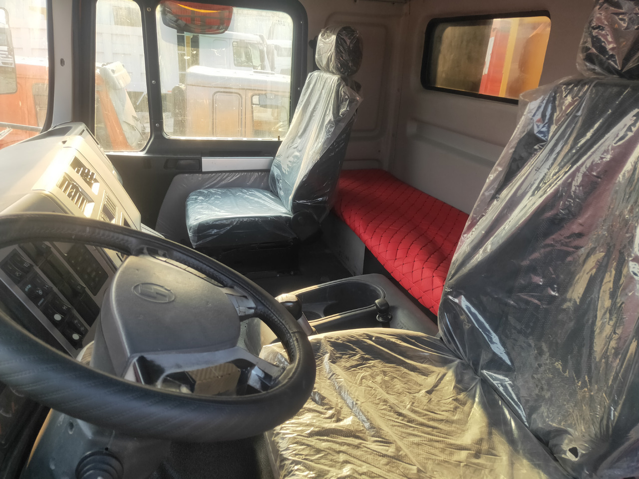 SHACMAN F3000 - Tippbil lastbil: bild 3 SHACMAN F3000 - Tippbil lastbil: bild 3