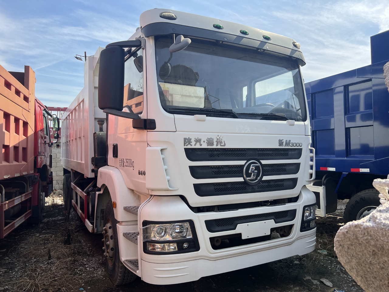 SHACMAN M3000 - Tippbil lastbil: bild 2 SHACMAN M3000 - Tippbil lastbil: bild 2