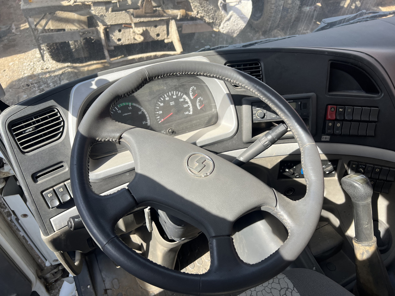 SHACMAN M3000 - Tippbil lastbil: bild 5 SHACMAN M3000 - Tippbil lastbil: bild 5