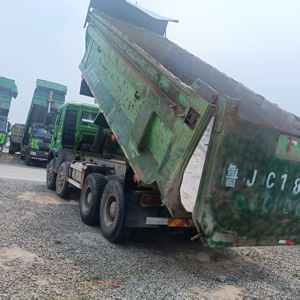 SINOTRUK HOWO - Tippbil lastbil: bild 5 SINOTRUK HOWO - Tippbil lastbil: bild 5