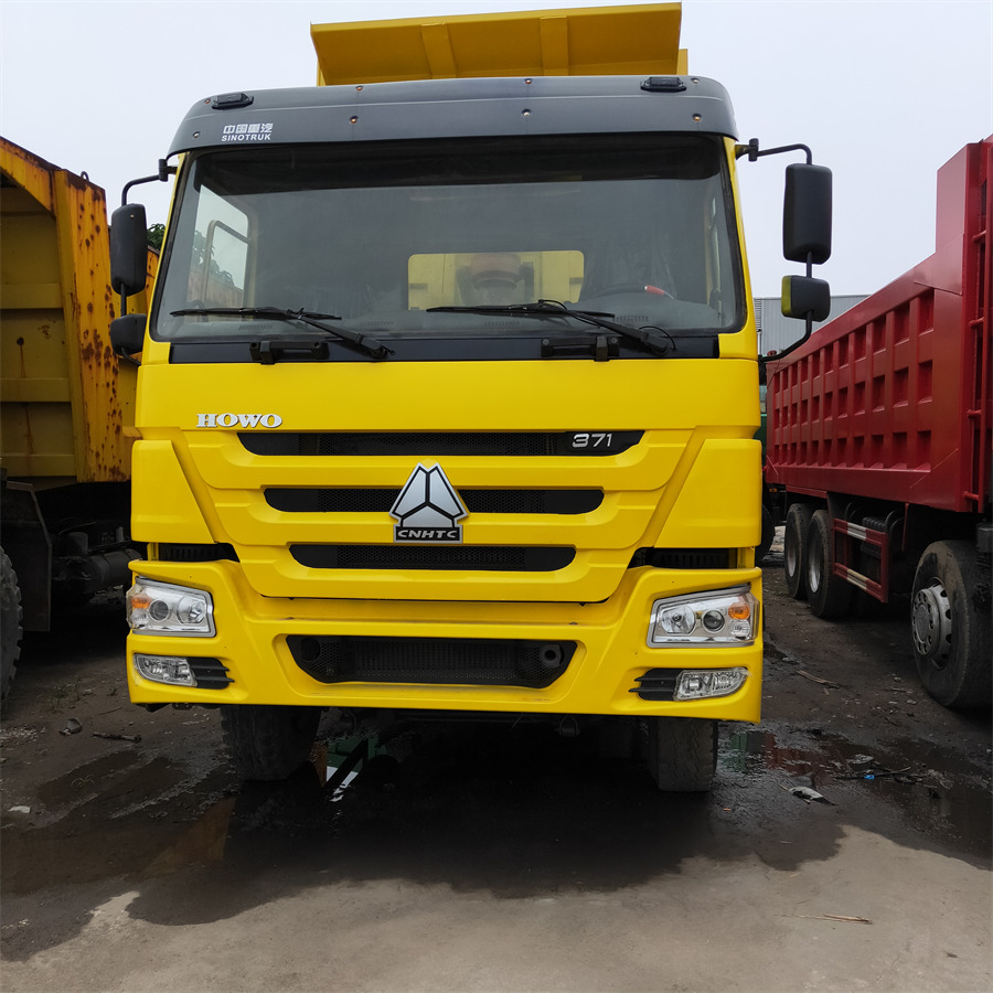SINOTRUK HOWO - Tippbil lastbil: bild 1 SINOTRUK HOWO - Tippbil lastbil: bild 1
