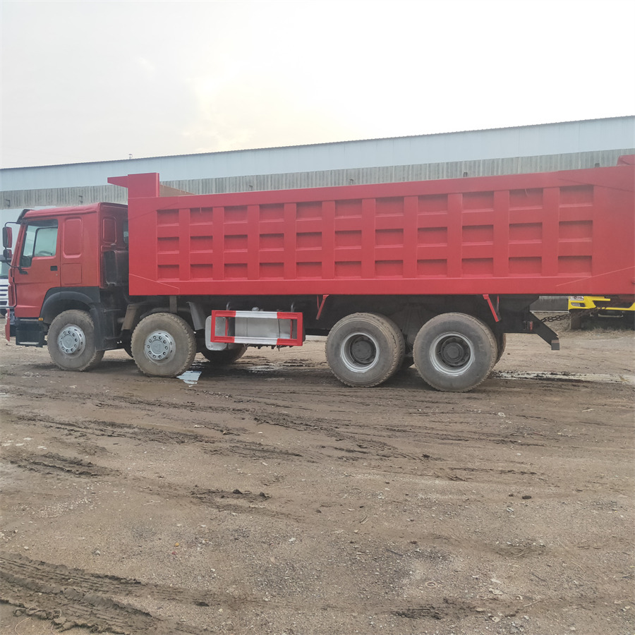 SINOTRUK HOWO - Tippbil lastbil: bild 2 SINOTRUK HOWO - Tippbil lastbil: bild 2