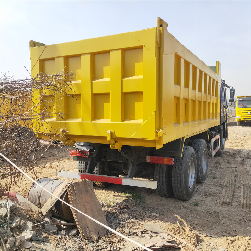 SINOTRUK HOWO - Tippbil lastbil: bild 4 SINOTRUK HOWO - Tippbil lastbil: bild 4