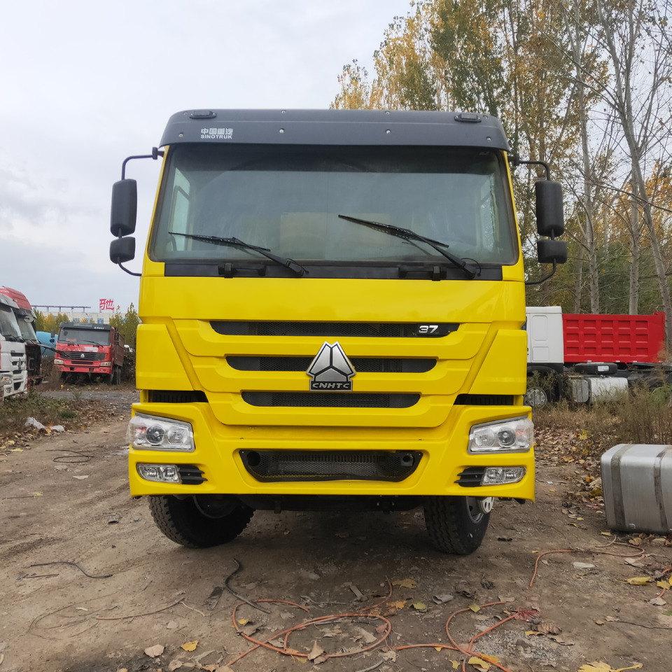 SINOTRUK HOWO - Tippbil lastbil: bild 1 SINOTRUK HOWO - Tippbil lastbil: bild 1