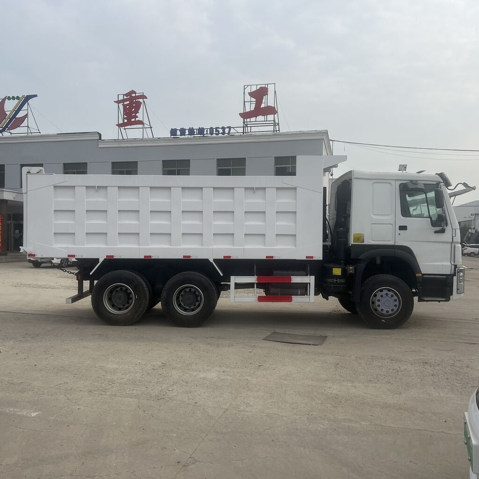 Sinotruk Howo - Tippbil lastbil: bild 4 Sinotruk Howo - Tippbil lastbil: bild 4