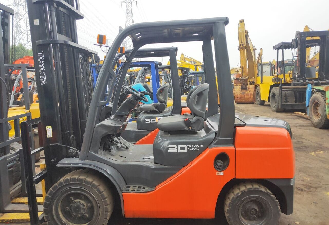 Toyota FD30 - Dieseltruck: bild 4 Toyota FD30 - Dieseltruck: bild 4