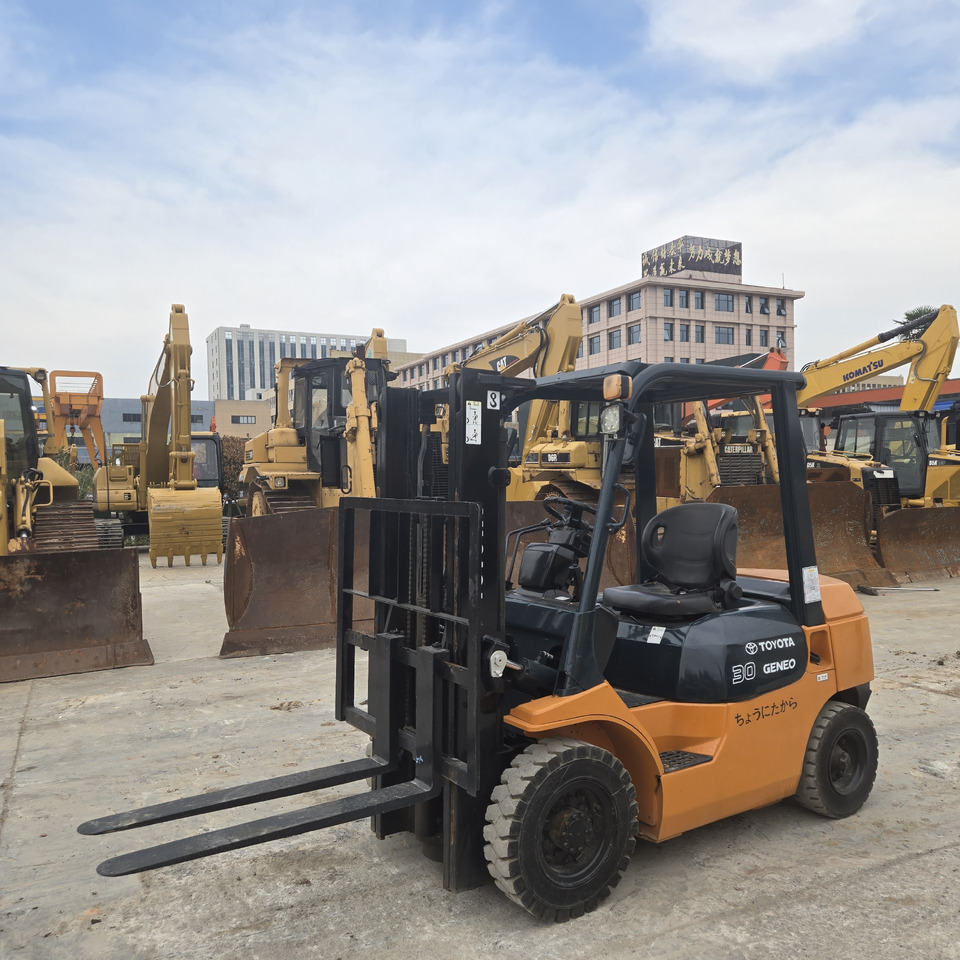 Toyota FD30 - Dieseltruck: bild 3 Toyota FD30 - Dieseltruck: bild 3