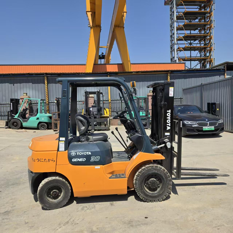 Toyota FD30 - Dieseltruck: bild 1 Toyota FD30 - Dieseltruck: bild 1