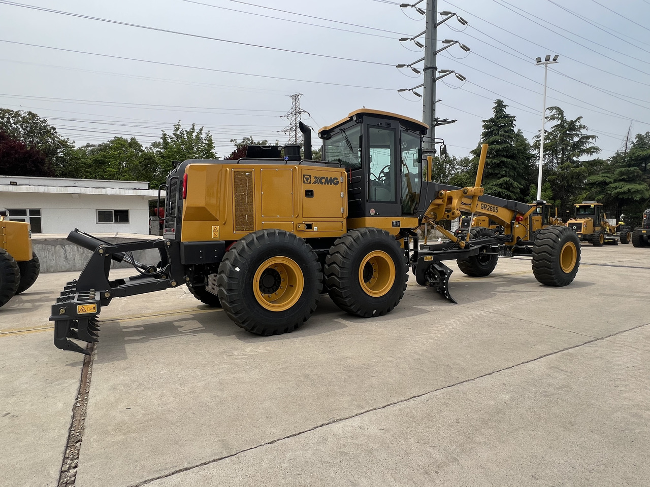 XCMG GR2605 - Väghyvel: bild 2 XCMG GR2605 - Väghyvel: bild 2