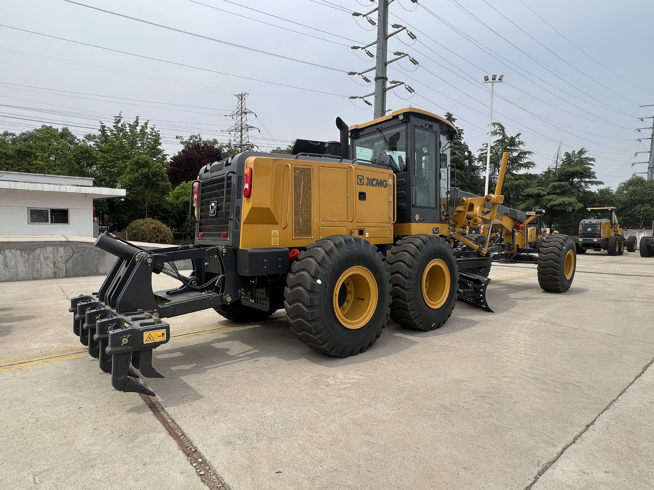XCMG GR2605 - Väghyvel: bild 1 XCMG GR2605 - Väghyvel: bild 1