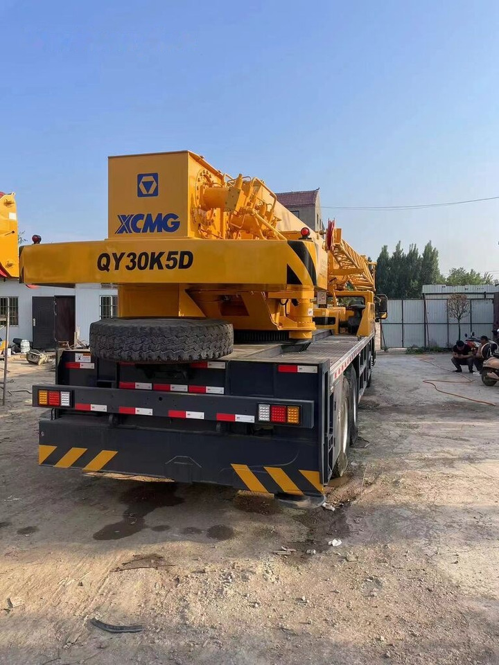 XCMG QY30K - Mobilkran: bild 2 XCMG QY30K - Mobilkran: bild 2
