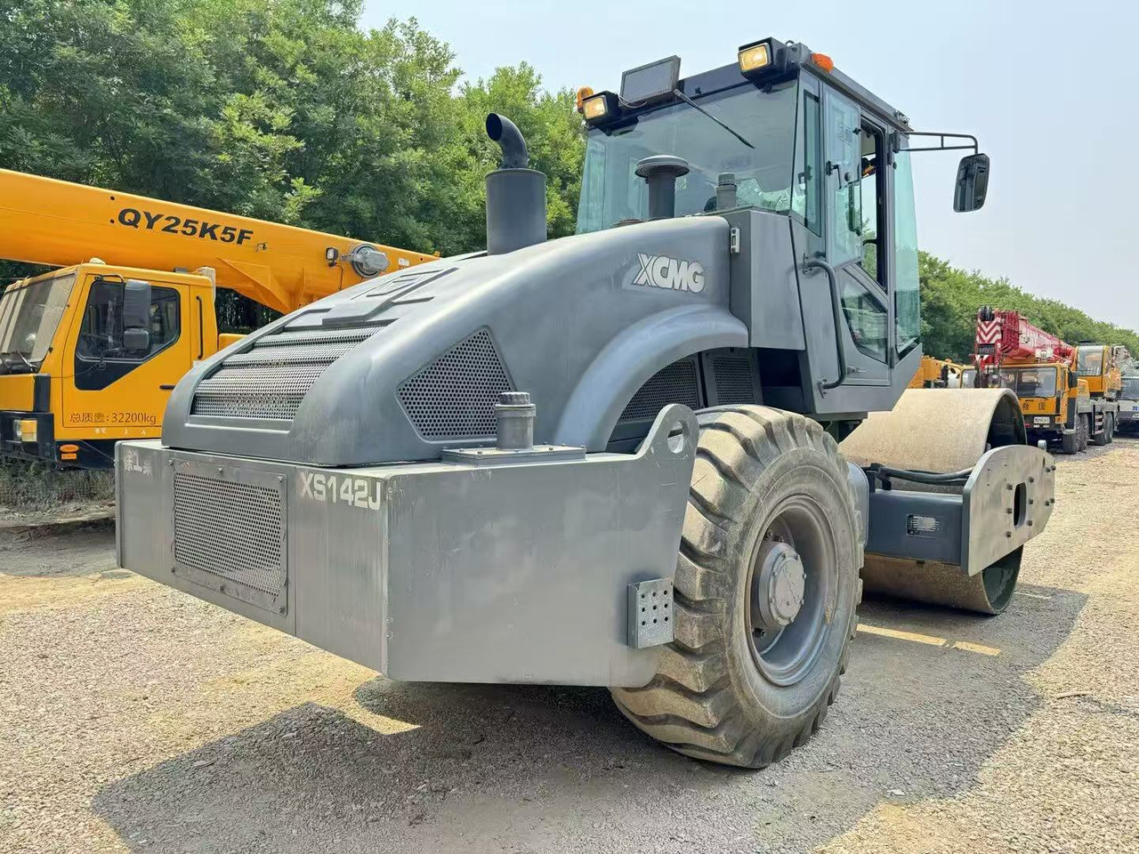 XCMG XS142J - Asfaltvält: bild 2 XCMG XS142J - Asfaltvält: bild 2