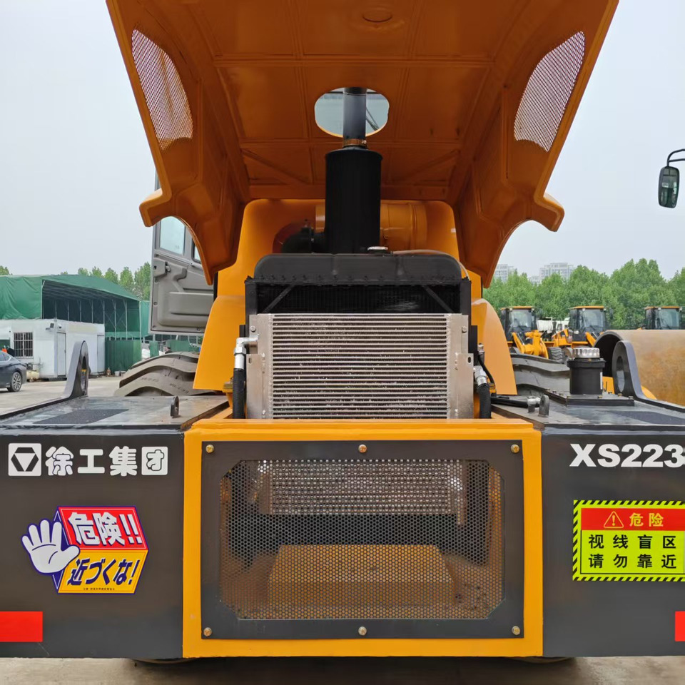 XCMG XS233J - Kompaktor: bild 3 XCMG XS233J - Kompaktor: bild 3