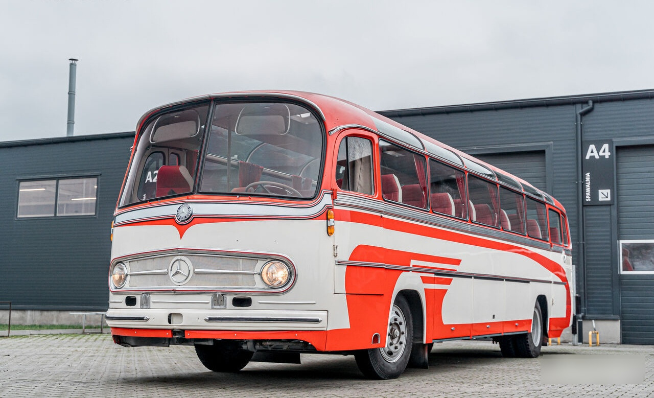 Mercedes-Benz 0321 HL - Förortsbuss: bild 1 Mercedes-Benz 0321 HL - Förortsbuss: bild 1