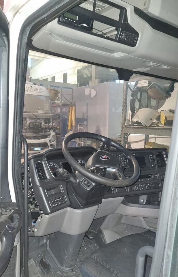 Cabina Scania NTG CR20H 2021 per R450 R550 etc. - Hytt för Lastbil: bild 5 Cabina Scania NTG CR20H 2021 per R450 R550 etc. - Hytt för Lastbil: bild 5
