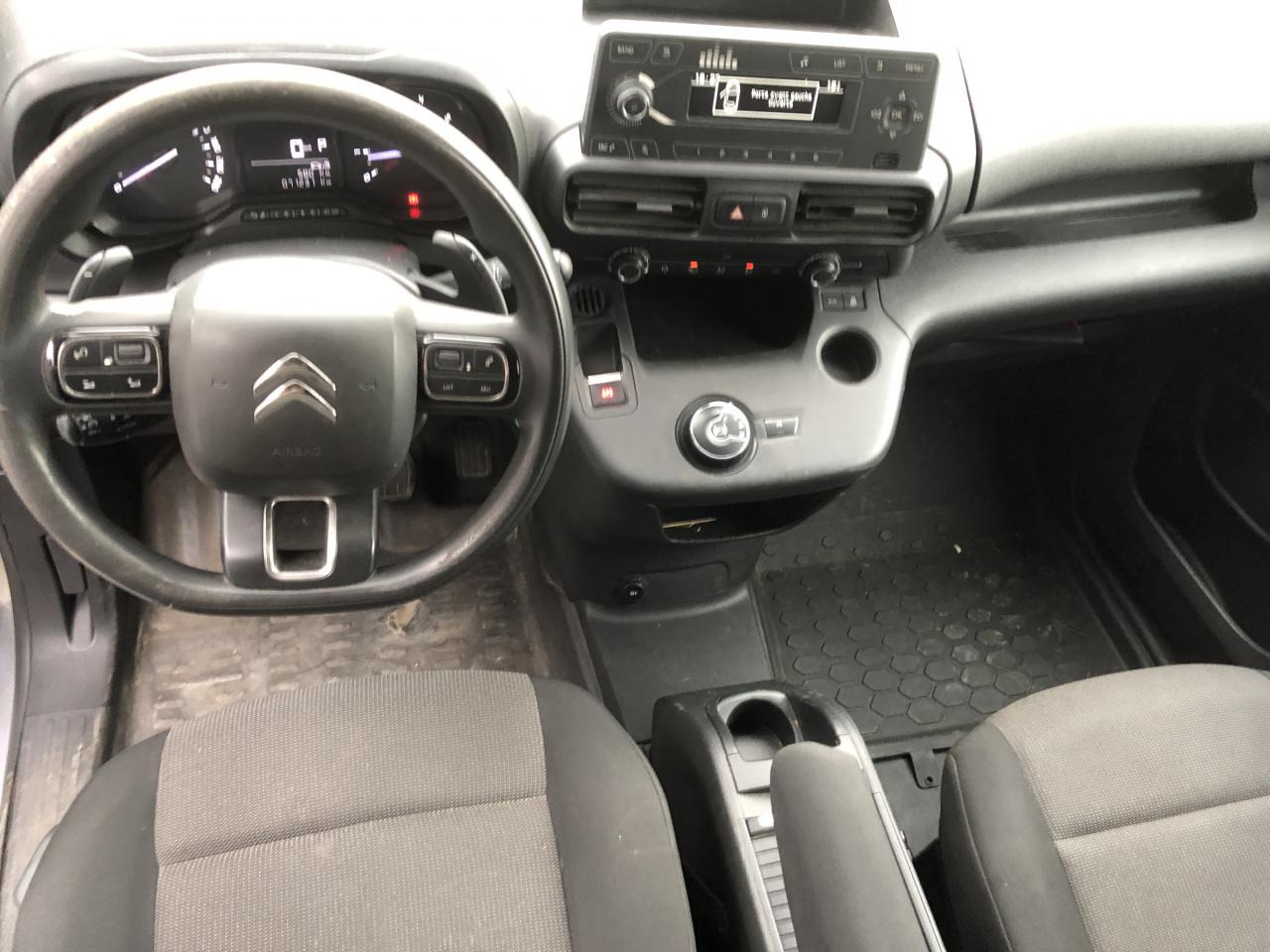 CITROEN berlingo M 1000KG BLUEHDI 130 S&S CLUB EAT8 - Skåpbil: bild 4 CITROEN berlingo M 1000KG BLUEHDI 130 S&S CLUB EAT8 - Skåpbil: bild 4