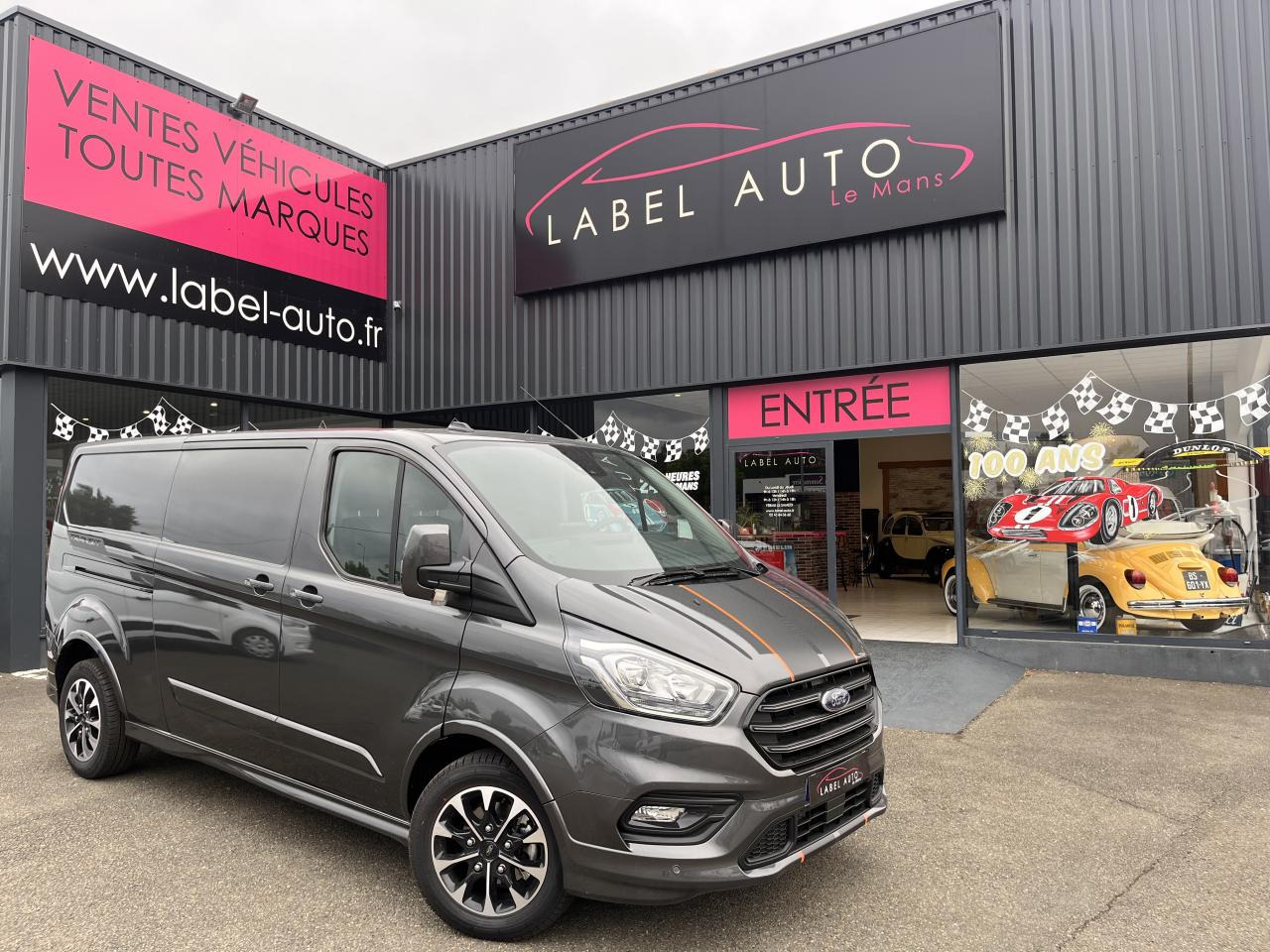 FORD Transit Custom 2.0 TDCi - 170 - BVA S&S TRANSIT CUSTOM FOURGON Fourgon 290 L1H1 Sport PHASE 2 - Skåpbil: bild 1 FORD Transit Custom 2.0 TDCi - 170 - BVA S&S TRANSIT CUSTOM FOURGON Fourgon 290 L1H1 Sport PHASE 2 - Skåpbil: bild 1