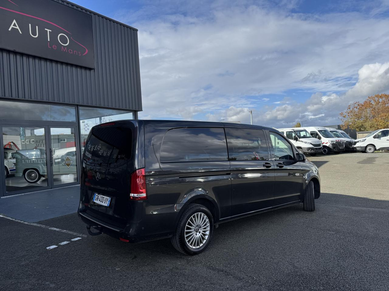 MERCEDES Vito MIXTO Extra Long 3.05t 119 CDI BlueEfficiency - BVA 9G-Tronic Propulsion MIXTO - BM 447 first - Skåpbil: bild 5 MERCEDES Vito MIXTO Extra Long 3.05t 119 CDI BlueEfficiency - BVA 9G-Tronic Propulsion MIXTO - BM 447 first - Skåpbil: bild 5