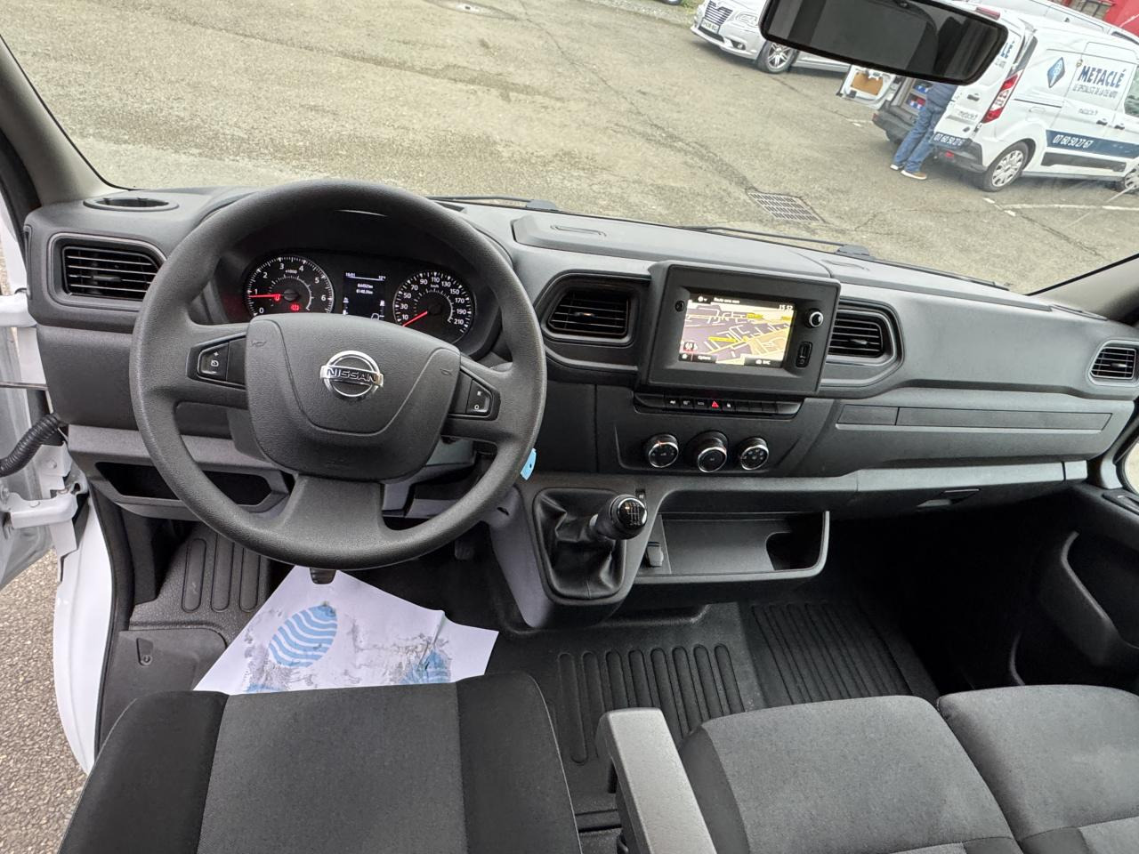 NISSAN Interstar Acenta 3.5t L4H1 2.3 dCi 165Ch CHASSIS CABINE BACHE - Transportbil med kapell: bild 3 NISSAN Interstar Acenta 3.5t L4H1 2.3 dCi 165Ch CHASSIS CABINE BACHE - Transportbil med kapell: bild 3