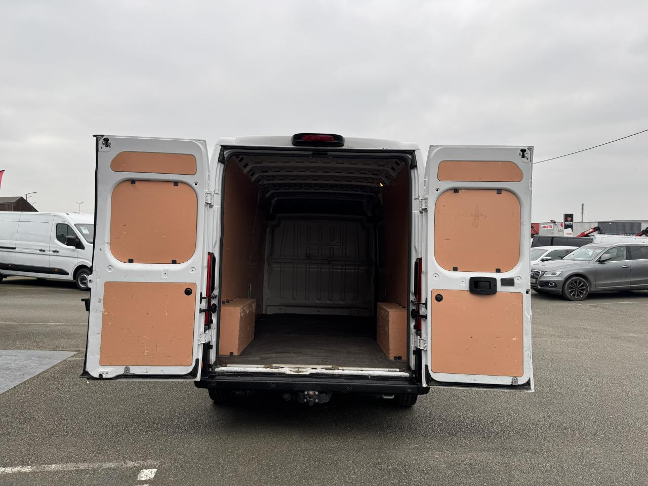 PEUGEOT BOXER 3T3 L3H2 2.2 HDI 140CH ASPHALT - Skåpbil: bild 3 PEUGEOT BOXER 3T3 L3H2 2.2 HDI 140CH ASPHALT - Skåpbil: bild 3