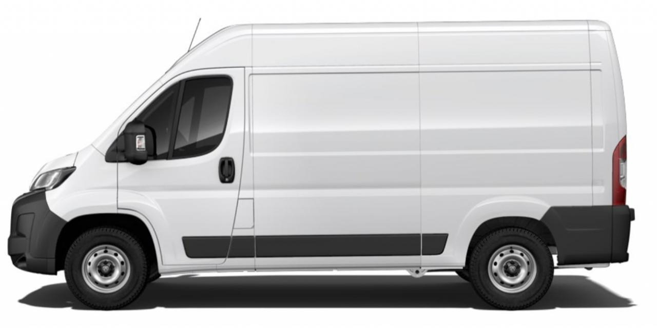 PEUGEOT Boxer 3.3t L2H2 2.2 HDi S&S - 140  III FOURGON TOLE Fourgon Tolé  L2H2 PHASE 3 - Skåpbil: bild 4 PEUGEOT Boxer 3.3t L2H2 2.2 HDi S&S - 140  III FOURGON TOLE Fourgon Tolé  L2H2 PHASE 3 - Skåpbil: bild 4