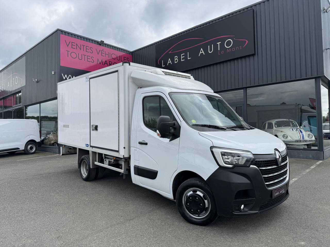 RENAULT MASTER 3T5 CAISSE FRIGO 2.3 DCI 165CH GRAND CONFORT - Kylbil: bild 2 RENAULT MASTER 3T5 CAISSE FRIGO 2.3 DCI 165CH GRAND CONFORT - Kylbil: bild 2