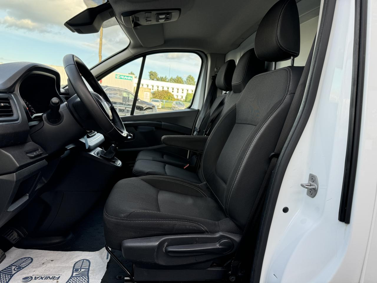 RENAULT TRAFIC L2H1 2.0 DCI 130CH GRAND CONFORT - Skåpbil: bild 5 RENAULT TRAFIC L2H1 2.0 DCI 130CH GRAND CONFORT - Skåpbil: bild 5