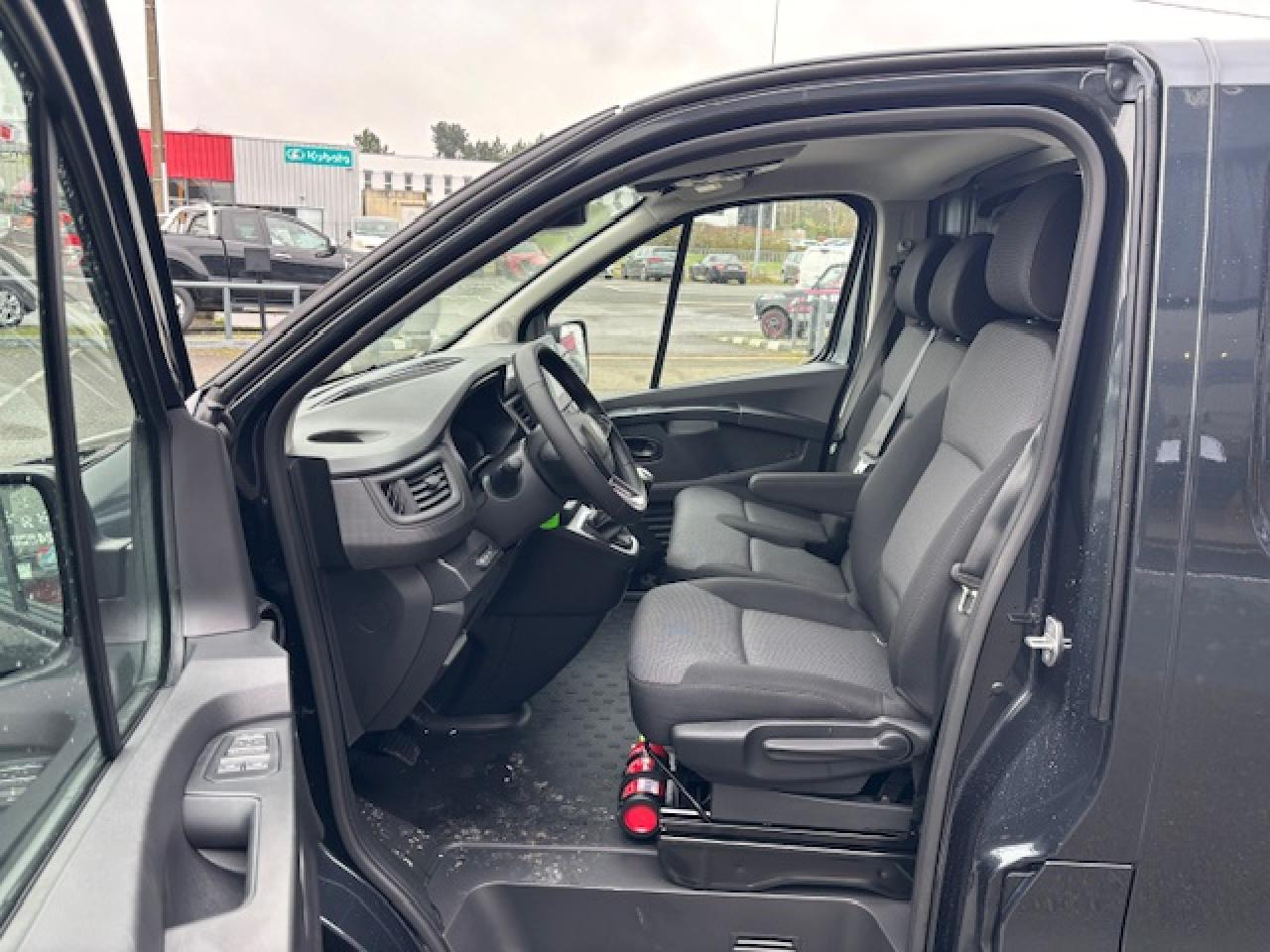 RENAULT Trafic L2H1 3000 Kg 2.0 Blue dCi - 150 2024 III FOURGON Fourgon Advance L2H1 PHASE 3 - Skåpbil: bild 5 RENAULT Trafic L2H1 3000 Kg 2.0 Blue dCi - 150 2024 III FOURGON Fourgon Advance L2H1 PHASE 3 - Skåpbil: bild 5