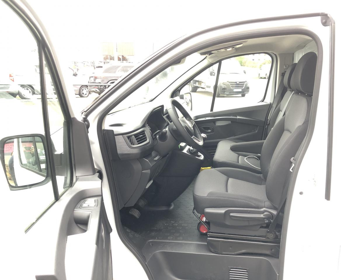 RENAULT Trafic L2H1 3000 Kg 2.0 Blue dCi 170ch ADVANCE - Skåpbil: bild 5 RENAULT Trafic L2H1 3000 Kg 2.0 Blue dCi 170ch ADVANCE - Skåpbil: bild 5