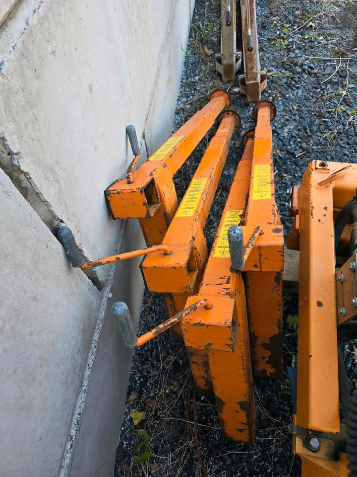 4x Stützen für Salzstreuer Container Wohnkabine Schmidt Epoke Gmeiner Salzsilo Streuautomat Winterdienst - Sand-/ Saltspridare: bild 2 4x Stützen für Salzstreuer Container Wohnkabine Schmidt Epoke Gmeiner Salzsilo Streuautomat Winterdienst - Sand-/ Saltspridare: bild 2