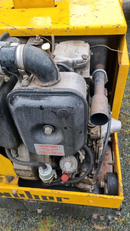 DVH 701 Weber Walze Glattmantel Walze Rüttelwalze Dublex Vibrationswalze Rüttelplatte Strassenwalze Plattenverdichter DVH 603 - Små asfaltvältar: bild 3 DVH 701 Weber Walze Glattmantel Walze Rüttelwalze Dublex Vibrationswalze Rüttelplatte Strassenwalze Plattenverdichter DVH 603 - Små asfaltvältar: bild 3