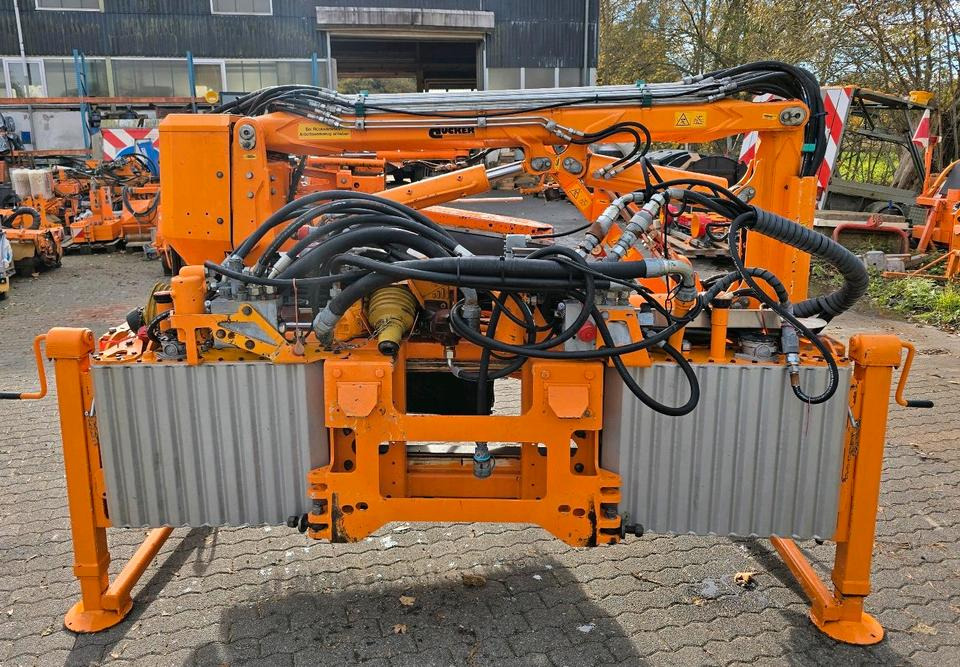 Dücker DUA 800 RSM 13 Böschungsmäher Böschungsmulcher Mähausleger Bankettmäher für Unimog 405/10 405/12 700 600 Mulag Una MHU FME - Armklippare: bild 3 Dücker DUA 800 RSM 13 Böschungsmäher Böschungsmulcher Mähausleger Bankettmäher für Unimog 405/10 405/12 700 600 Mulag Una MHU FME - Armklippare: bild 3