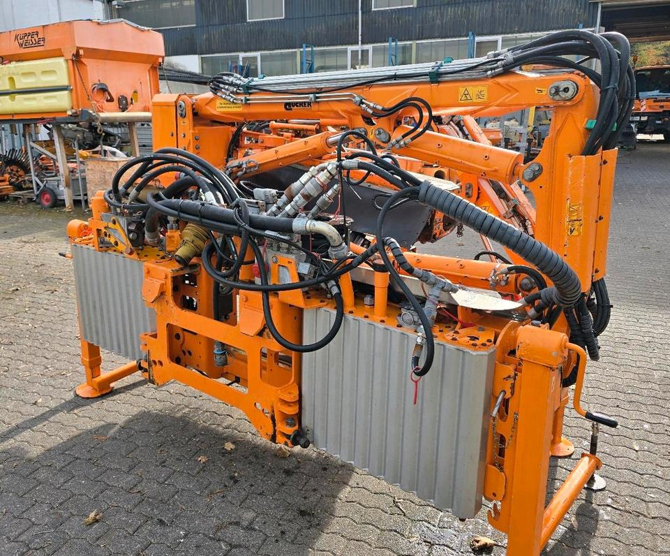 Dücker DUA 800 RSM 13 Böschungsmäher Böschungsmulcher Mähausleger Bankettmäher für Unimog 405/10 405/12 700 600 Mulag Una MHU FME - Armklippare: bild 2 Dücker DUA 800 RSM 13 Böschungsmäher Böschungsmulcher Mähausleger Bankettmäher für Unimog 405/10 405/12 700 600 Mulag Una MHU FME - Armklippare: bild 2