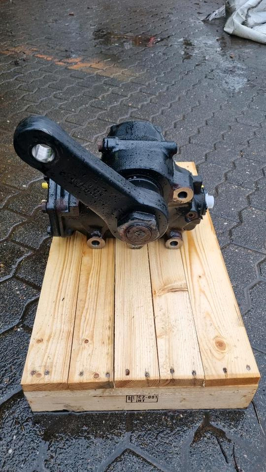 Lenkgetriebe Unimog 405 U423 Servolenkung 430 427 429 527 530 Mercedes Benz - Styrväxel för Utility/ Specialfordon: bild 2 Lenkgetriebe Unimog 405 U423 Servolenkung 430 427 429 527 530 Mercedes Benz - Styrväxel för Utility/ Specialfordon: bild 2