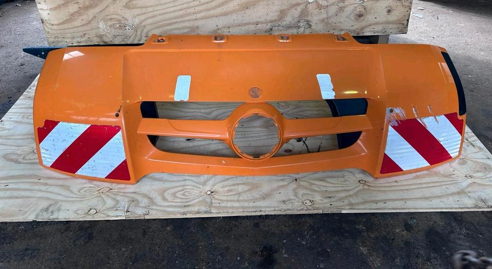 Motorhaube Unimog U 423 427 318 530 430 535 327 Mercedes-Benz 405 - Huv för Utility/ Specialfordon: bild 1 Motorhaube Unimog U 423 427 318 530 430 535 327 Mercedes-Benz 405 - Huv för Utility/ Specialfordon: bild 1