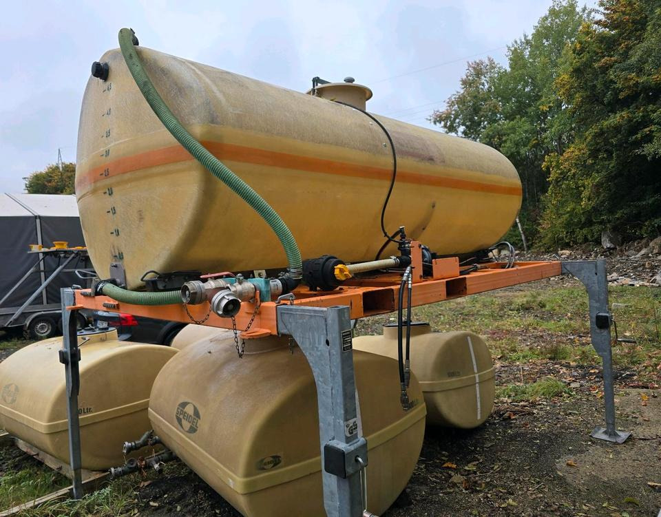 Mulag 5000FL 5m3 Wassertank Speidel Wasserfass für Unimog UGE UGN 405 U300 400 500 427 430 LKW Boschung wassertank Laugentank Bewässerung 5000liter LKW - Tankcontainer: bild 1 Mulag 5000FL 5m3 Wassertank Speidel Wasserfass für Unimog UGE UGN 405 U300 400 500 427 430 LKW Boschung wassertank Laugentank Bewässerung 5000liter LKW - Tankcontainer: bild 1