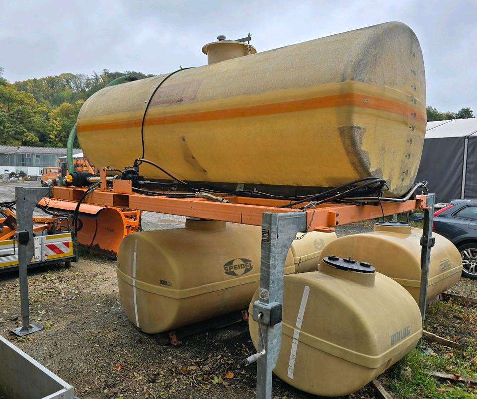 Mulag 5000FL 5m3 Wassertank Speidel Wasserfass für Unimog UGE UGN 405 U300 400 500 427 430 LKW Boschung wassertank Laugentank Bewässerung 5000liter LKW - Tankcontainer: bild 3 Mulag 5000FL 5m3 Wassertank Speidel Wasserfass für Unimog UGE UGN 405 U300 400 500 427 430 LKW Boschung wassertank Laugentank Bewässerung 5000liter LKW - Tankcontainer: bild 3