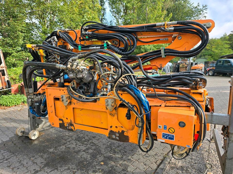 Mulag MFK 600 Mähausleger mit Randstreifenmäher MRF 350 Böschungsmäher Böschungsmulcher Hangmäher MKM 700 FME 600 500 - Bom: bild 4 Mulag MFK 600 Mähausleger mit Randstreifenmäher MRF 350 Böschungsmäher Böschungsmulcher Hangmäher MKM 700 FME 600 500 - Bom: bild 4