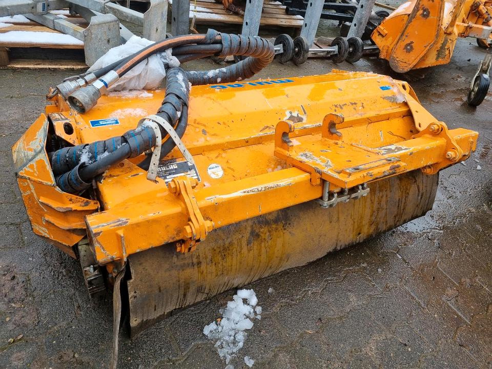 Mulag UMK 12 Mulchkopf Universalmulchkopf Mähkorb Mähausleger Böschungsmulcher Böschungsmäher Seitenmulcher Dücker Unimog Gilbers - Slagklippare: bild 4 Mulag UMK 12 Mulchkopf Universalmulchkopf Mähkorb Mähausleger Böschungsmulcher Böschungsmäher Seitenmulcher Dücker Unimog Gilbers - Slagklippare: bild 4