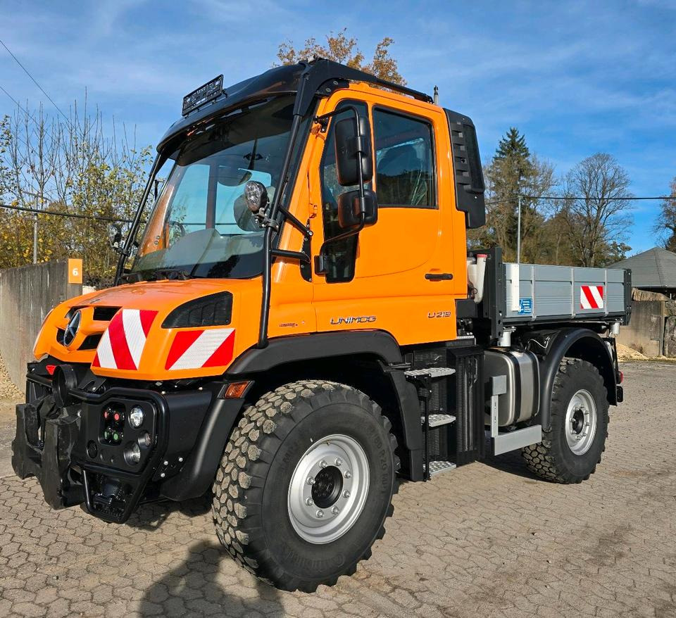 NEUFAHRZEUG Unimog U219 EAS NKS-Z-UGE-43 Mercedes-Benz 405/10 405/12 UGE Mercedes-Benz U 318 323 327 423 427 429 430 EasyDrive - Plogbil: bild 1 NEUFAHRZEUG Unimog U219 EAS NKS-Z-UGE-43 Mercedes-Benz 405/10 405/12 UGE Mercedes-Benz U 318 323 327 423 427 429 430 EasyDrive - Plogbil: bild 1